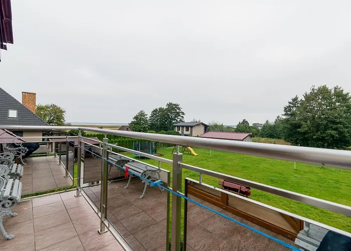 Bursztynowy Dworek * Łeba